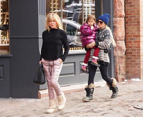 Kate Hudson And Mom Goldie Hawn Go Shopping With Her Daughter Rani Rose