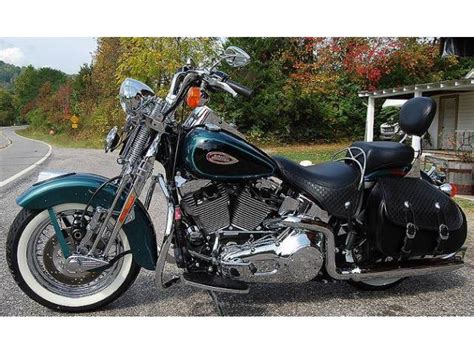 It is just a softail. 2001 Harley-Davidson Softail Springer - Moto.ZombDrive.COM