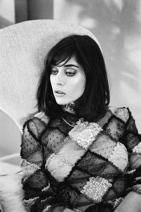 Picture Of Lizzy Caplan