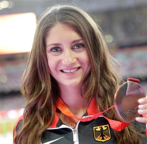 May 30, 2021 · europameisterin gesa krause knackt beim diamond league meeting in doha über 3000 meter hindernis die norm für die olympischen spiele in tokio. Gesa Krause eine Favoritin beim Silvesterlauf in Trier - WELT