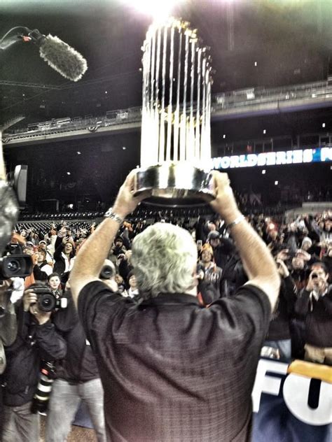 Brian Sabean Shares The Sfgchamps Trophy With The Sfgiants Fans Sf Giants Sf Giants