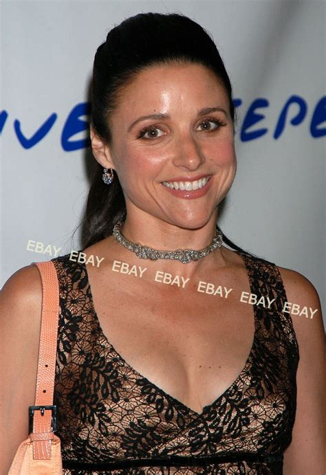 Julia Louis Dreyfus Sexy And Busty ⭐ 4x6 Glossy Photo 3 ⭐ Hot Actress