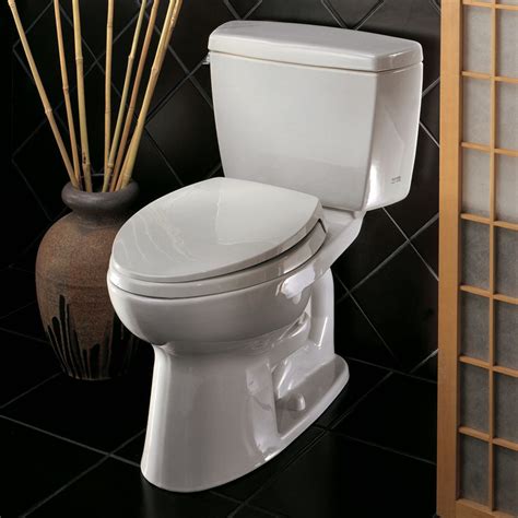 Toto Drake® Two Piece Elongated 16 Gpf Ada Compliant Toilet With