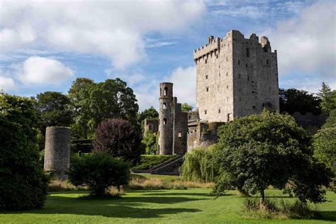 Blarney Castle And Rock Of Cashel Day Trip From Dublin