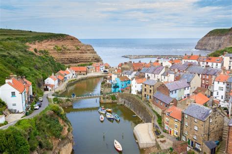The Fishing Village Of Staithes Shoreline Cottages