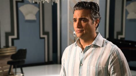 Jane The Virgin Actor Jaime Camil To Star In Chicago On Broadway