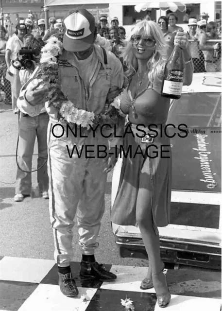 SEXY TROPHY GIRL Linda Vaughn Auto Racing Photo Cheesecake Busty Blonde Pinup PicClick