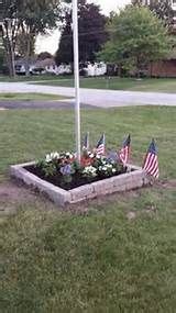 Front yard flag pole ideas. flagpole landscaping on Pinterest | Front yard landscaping ...