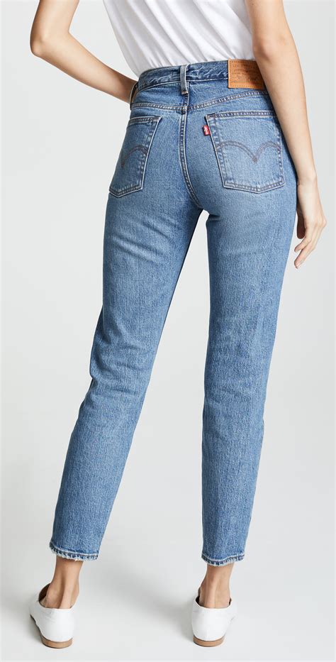 Levi S Wedgie Icon High Rise Jeans Eduaspirant Com