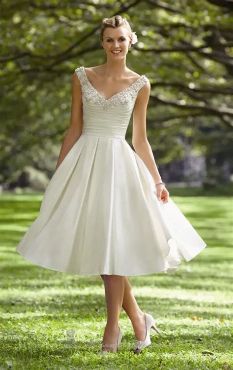 23 Beautiful Short Wedding Dresses
