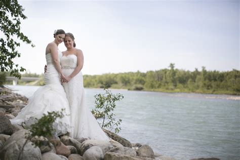 Jenn And Elise Married Calgary Same Sex Wedding Photographer Modern Photography Calgary