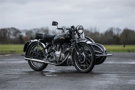 Brough Ss80 And Vincent And Vincent Rapide Head To Auction Mcn