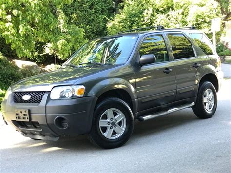 Get the real truth from owners like you. 2006 FORD ESCAPE 4WD Outside Victoria, Victoria