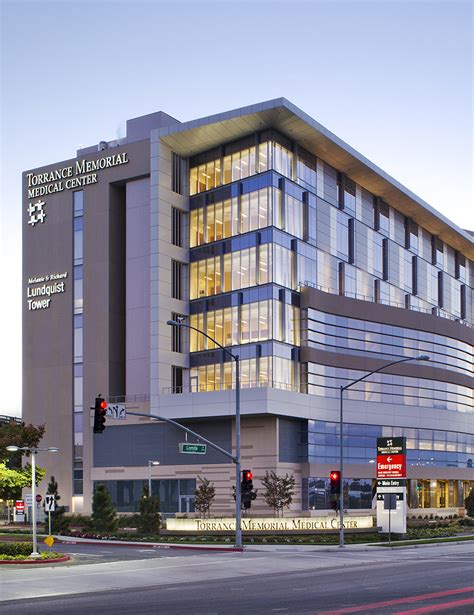 Torrance Memorial Medical Center Melanie And Richard Lundquist Tower