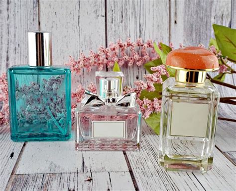 these 5 summer fragrances will make you smell good all day long herzindagi