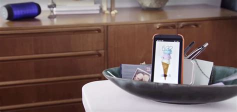 New Telus Ads Reveal The Secret Life Of Phones