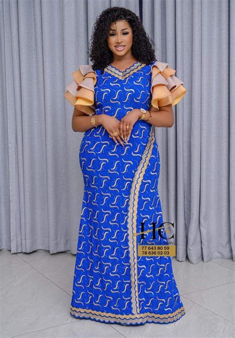 Épinglé Par Eunice Ayeni Sur Beauty Mode Africaine Robe Longue Mode Africaine Tenue De