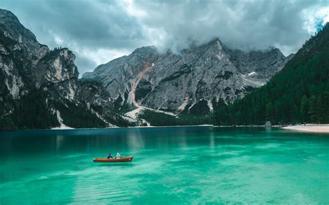 Lago Di Braies Italy 1440900 Sfondi Bellissimi Sfondi Paesaggi