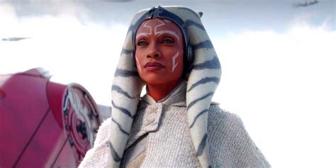 Ahsokas White Costume Explained Star Wars History Meaning And Retcon
