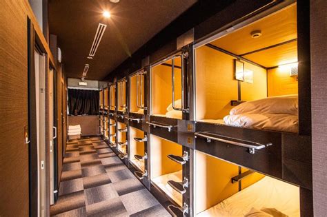 How Much Does A Capsule Hotel Cost In Japan Robert Martin Kapsels