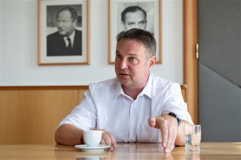 Babler Auf Den Spuren Kreiskys Sp Chef Setzt Experten Rat Ein