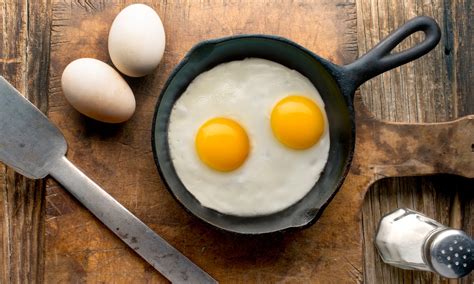 The wonder of this preparation is that you 'cook' the eggs with the heat of the. This Is the Trick to Making Perfect Sunny-Side-Up Eggs Recipe | Extra Crispy