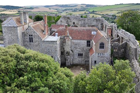 Carisbrooke Castle Isle Of Wight What To See And Interesting Facts