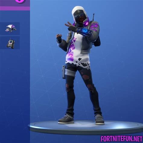 Stratus Outfit Fortnite Battle Royale