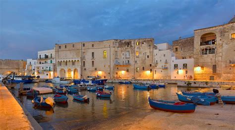 With the port of bari as its capital, puglia lies between the adriatic and the ionian sea and has more than 800 kilometers of coastline. 10 Most Beautiful Towns in Puglia