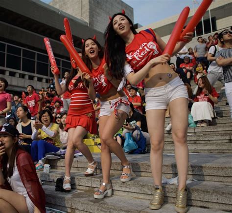 26 Hottest Fans Of The World Cup Pop Culture Gallery World Cup 2014