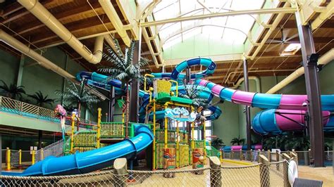 For kids, there's a paddling area with toys, as well as a water slide and a water play table. 3 Stupidly Fun Indoor Water Parks Near Sandusky Ohio