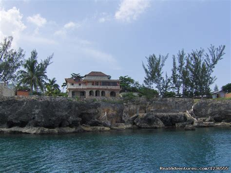 1 Care Villa On Cliffs Of West End Alligator Pond Jamaica Vacation