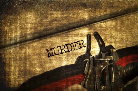 10 best murder mystery books of all time bona fide bookworm