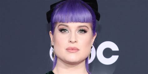 Kelly Osbourne Celebrates 1 Year Of Sobriety ‘what A Difference A Year