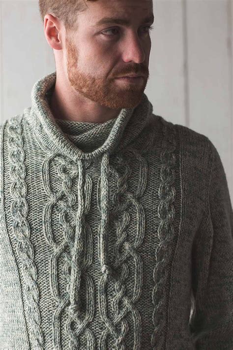 Как связать мужской свитер: пошаговые схемы вязания свитера спицами ...