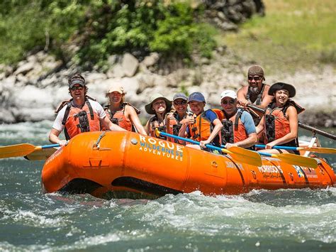 Book A Unique Whitewater Rafting Trip On The Rogue River