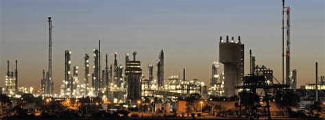 Das unternehmen hat seinen sitz in ludwigshafen am rhein. Stammwerk der BASF Gruppe - Ludwigshafen / Headquarters of ...