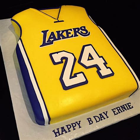 Jul 09, 2020 · the gasols commemorated what would have been gigi's 14th birthday back on may 2, sending a cake in honor of the mambacita. LA Lakers Cake | Basketball birthday cake, Jersey cake, Basketball cake
