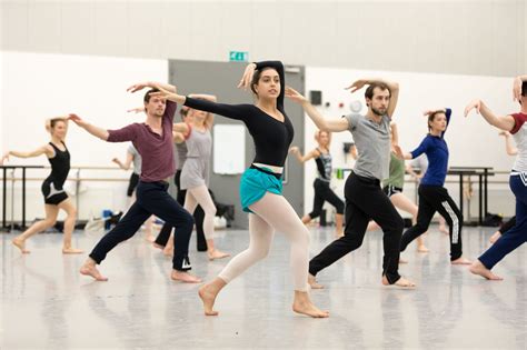 Beginners Ballet Class To Keep Adults On Their Toes The