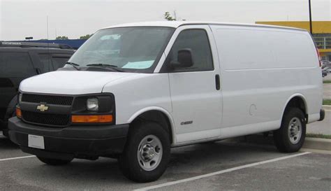 2010 Chevrolet Express 1500 Work Van Rear Wheel Drive Cargo Van 4 Spd