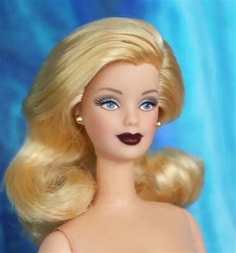 NUDE BLONDE HAIR Curly Pin Up Mackie Barbie Doll TnT Blue Eyes