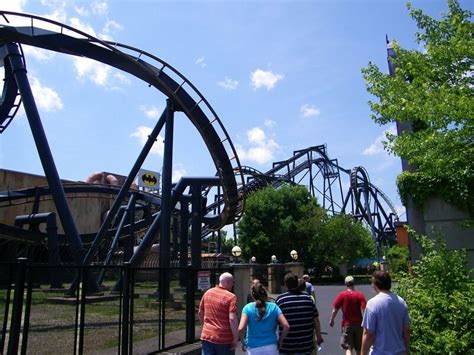 Inverted Coaster Coasterpedia The Roller Coaster And Flat Ride Wiki