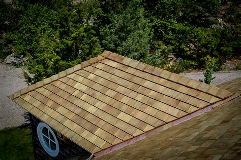 To a discerning eye, the visual contrast between shake and shingle is obvious right away. Tapersawn Red Cedar Shingles Installed On Old Quarry Road ...
