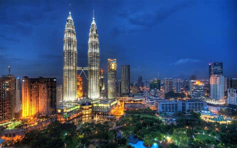 Kuala lumpur,Malaysia,twin tower night view | Malaysia travel, Petronas ...