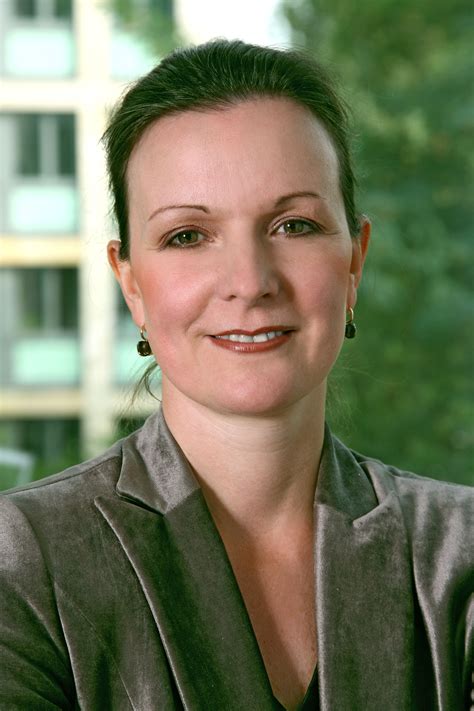 Verwenden sie die informationen oben: RDS Consulting auf der CeBIT: Paradigmenwechsel der IT ...