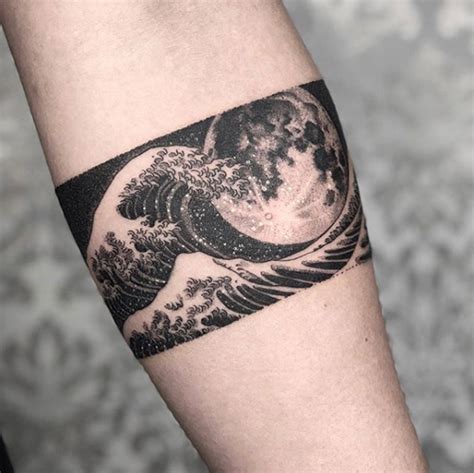 45 Perfect Armband Tattoos For Men And Women Tattooblend