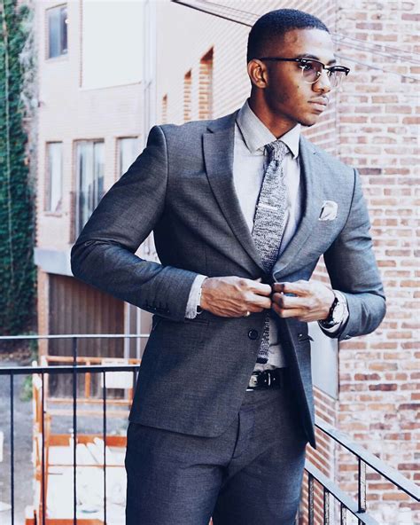 Mens Guide How To Dress For Your Next Interview Folapfashion