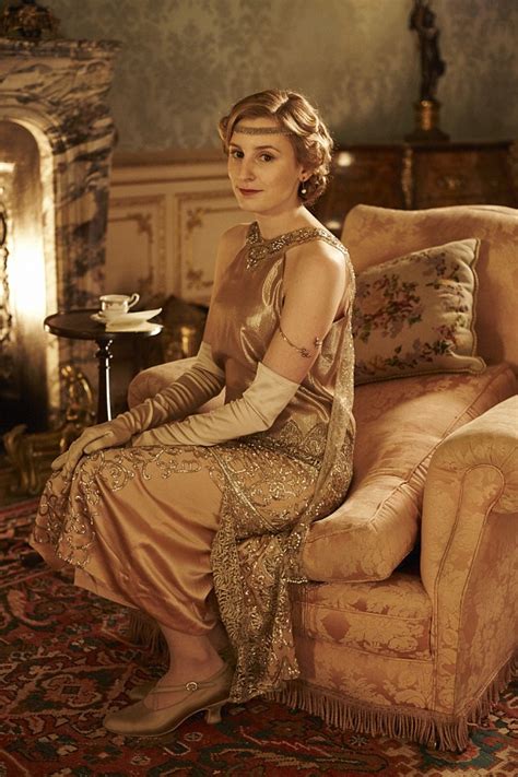 Downton Abbey Costume Designer Reveals What Really Goes Into The Shows Elaborate Outfits