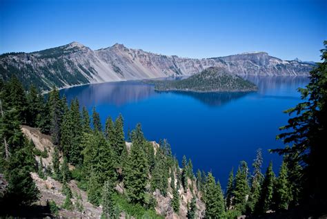 Crater Lake Is The Deepest Lake In The Us The Second Deepest In North