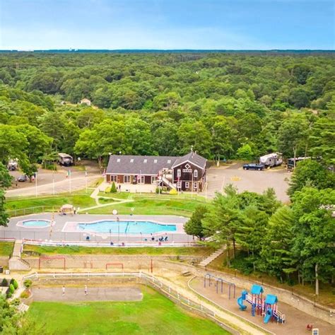 The Best RV Resorts in Massachusetts - Ironhorse Funding